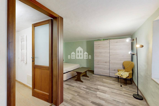 Casa semindipendente in vendita a Issiglio