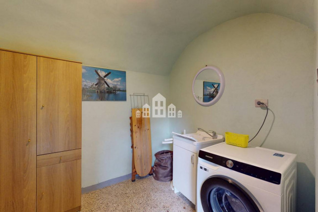 Casa semindipendente in vendita a Issiglio