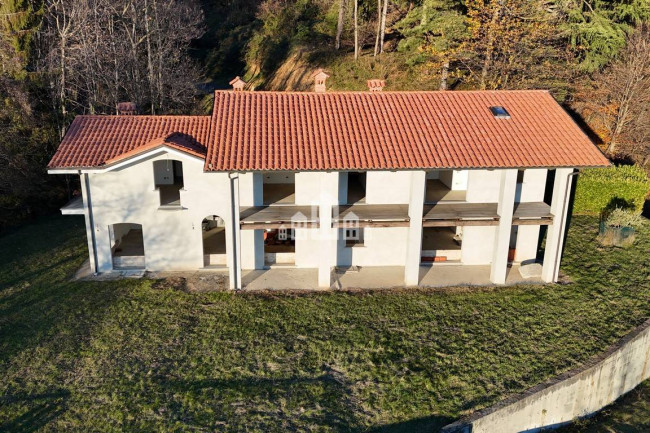 Villa in vendita a Borgiallo