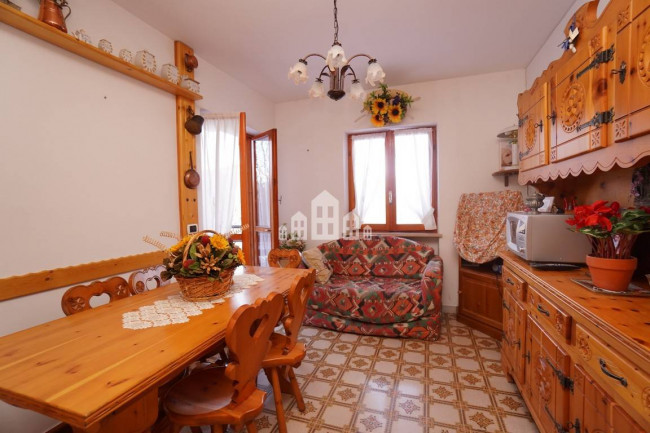 Appartamento in vendita a Alpette