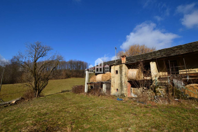 Rustico in vendita a Brosso