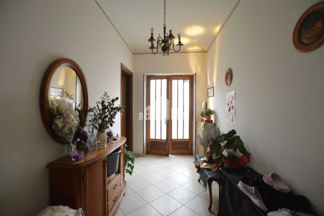 Bifamiliare in vendita a Vestignè