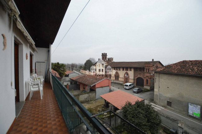 Bifamiliare in vendita a Vestignè