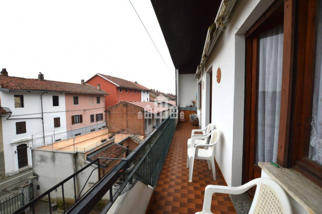 Bifamiliare in vendita a Vestignè