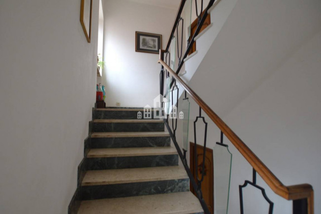 Bifamiliare in vendita a Vestignè