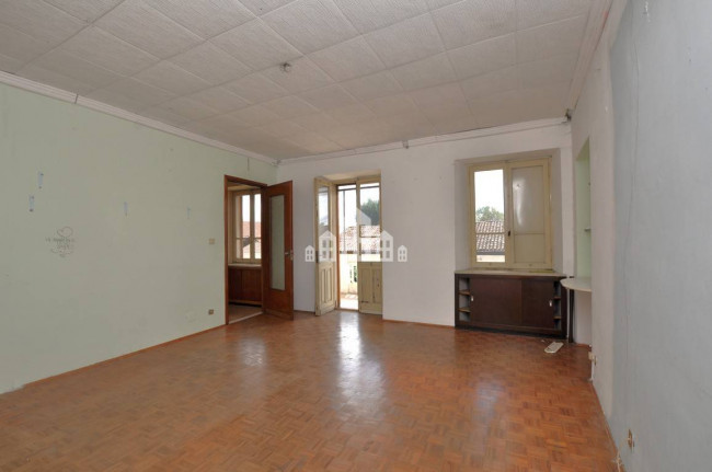 Casa semindipendente in vendita a Ozegna