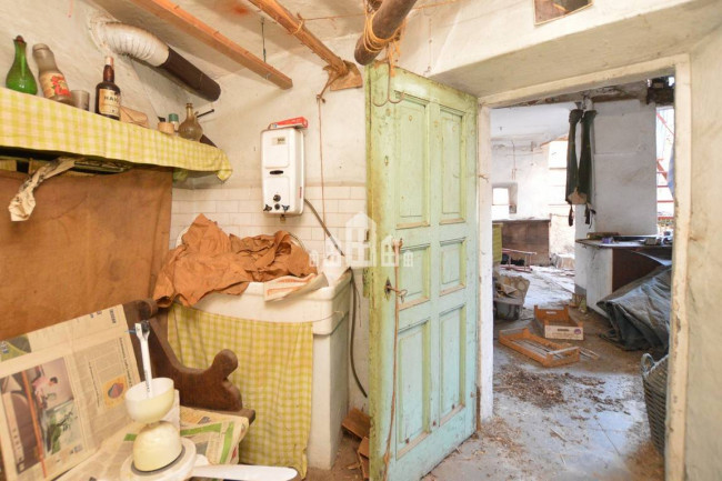 Casa semindipendente in vendita a Issiglio