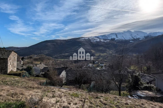 Casa semindipendente in vendita a Traversella