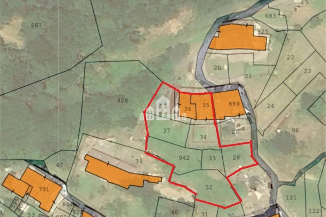 Casa semindipendente in vendita a Traversella