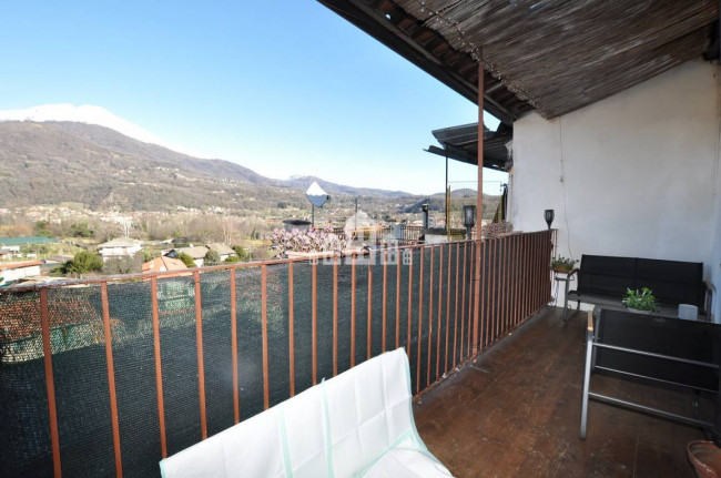 Casa semindipendente in vendita a Cuorgnè