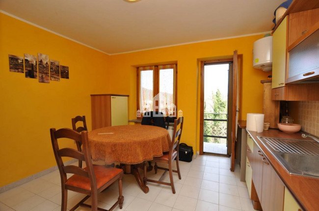 Casa semindipendente in vendita a Castelnuovo Nigra