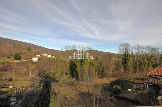 Casa semindipendente in vendita a Castelnuovo Nigra