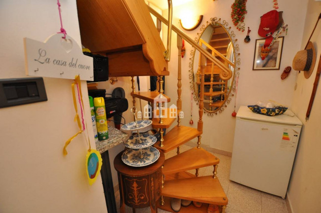 Casa semindipendente in vendita a Castelnuovo Nigra