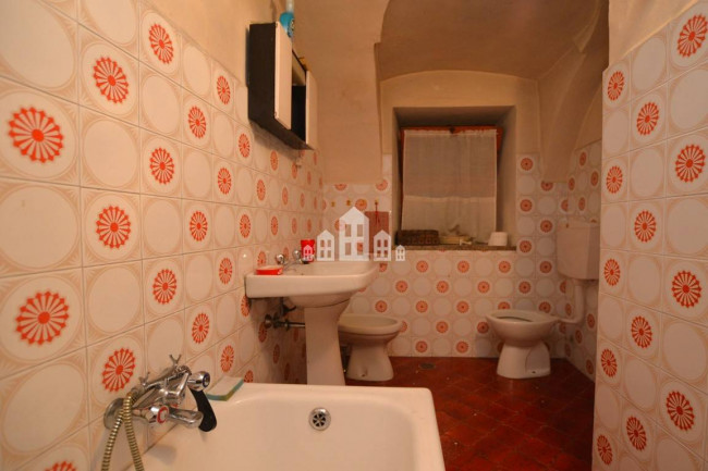 Appartamento in vendita a Traversella