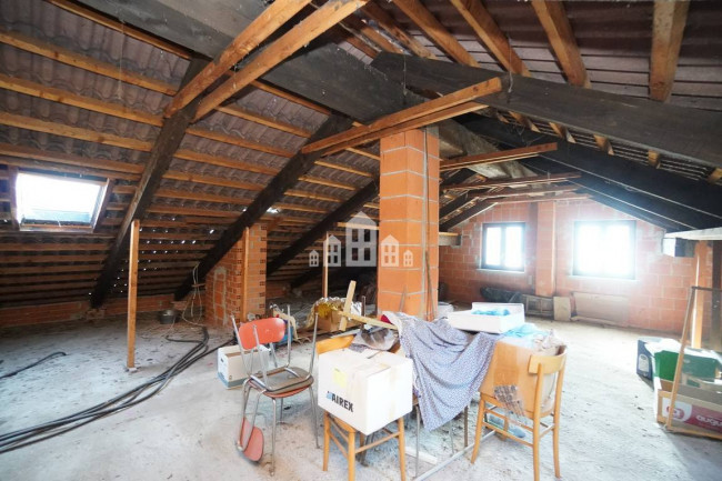 Casa semindipendente in vendita a San Colombano Belmonte