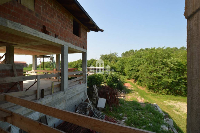 Casa semindipendente in vendita a Strambino