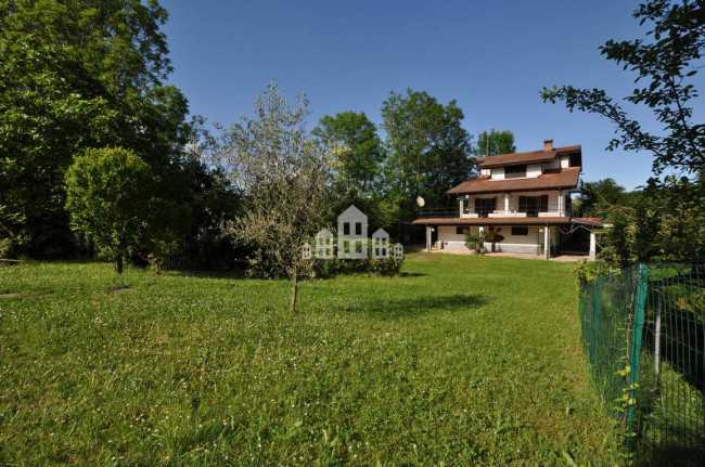 Villa in vendita a Castellamonte