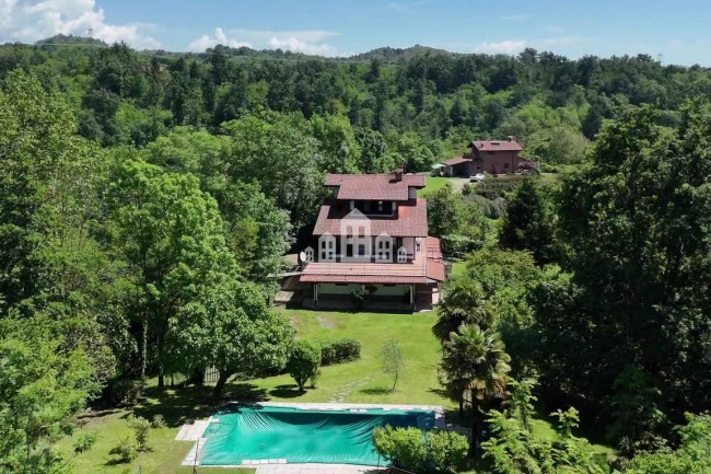 Villa in vendita a Castellamonte
