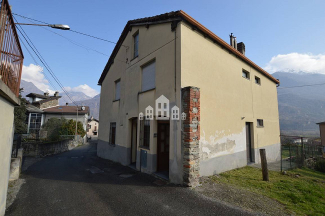 Appartamento in vendita a Quincinetto