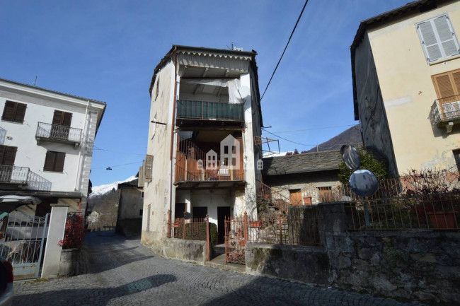 Appartamento in vendita a Valchiusa