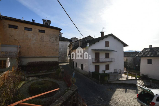 Appartamento in vendita a Valchiusa