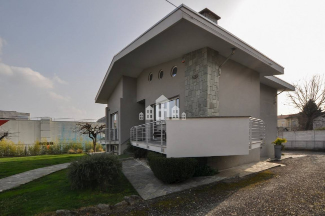 Villa in vendita a Rivarolo Canavese