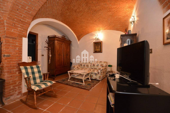 Casa semindipendente in vendita a Val di Chy