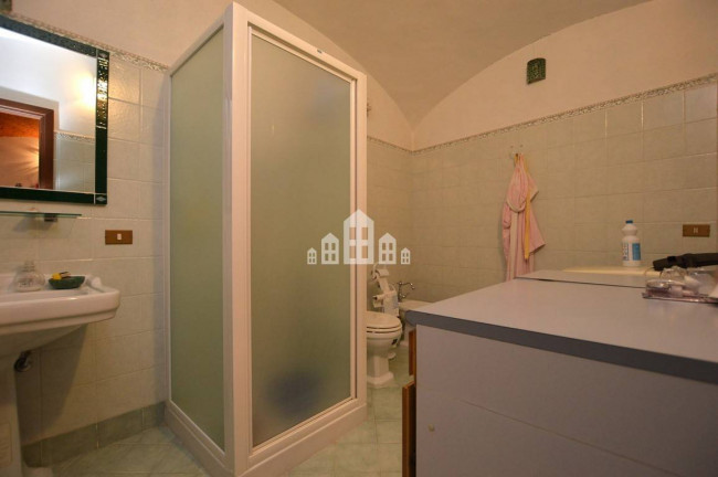 Casa semindipendente in vendita a Val di Chy