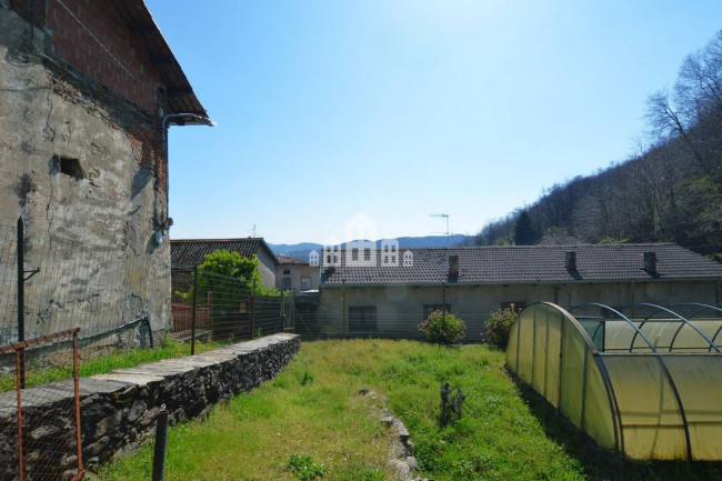 Casa semindipendente in vendita a Lessolo