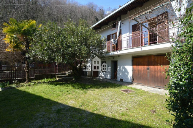 Casa semindipendente in vendita a Lessolo