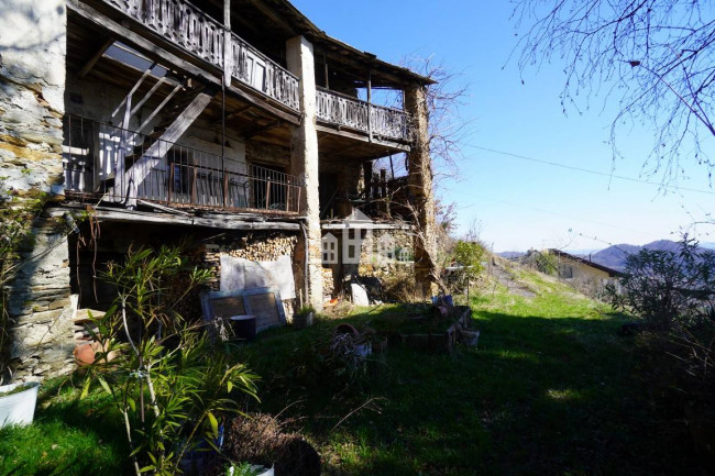 Rustico in vendita a Chiesanuova