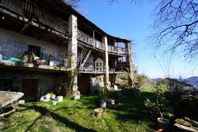 Rustico in vendita a Chiesanuova
