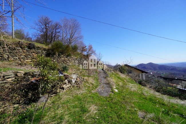 Rustico in vendita a Chiesanuova