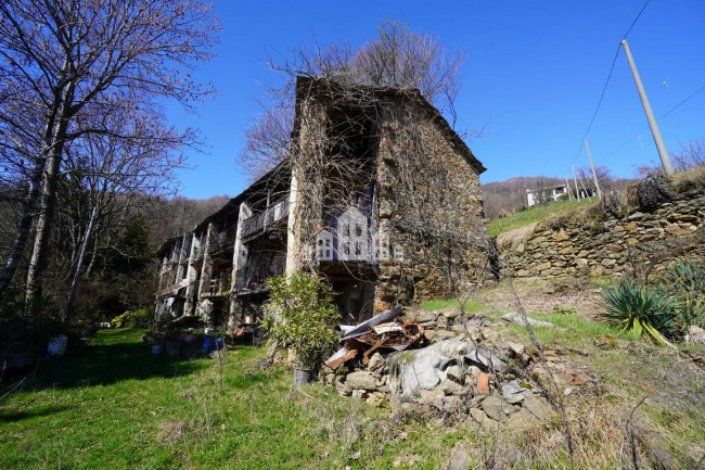 Rustico in vendita a Chiesanuova