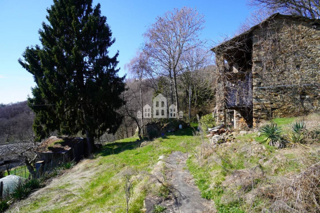 Rustico in vendita a Chiesanuova