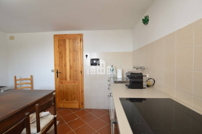 Casa semindipendente in vendita a Valchiusa