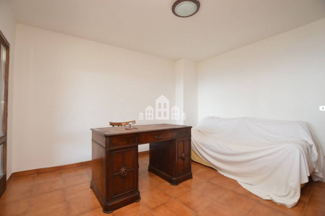 Casa semindipendente in vendita a Valchiusa