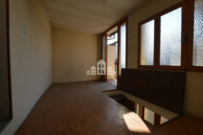 Casa semindipendente in vendita a Issiglio