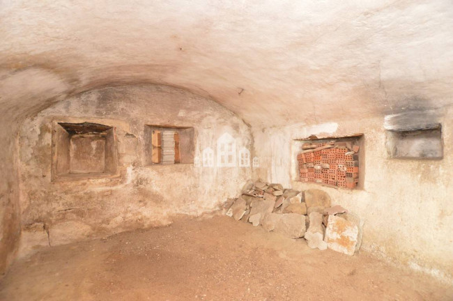 Casa semindipendente in vendita a Issiglio