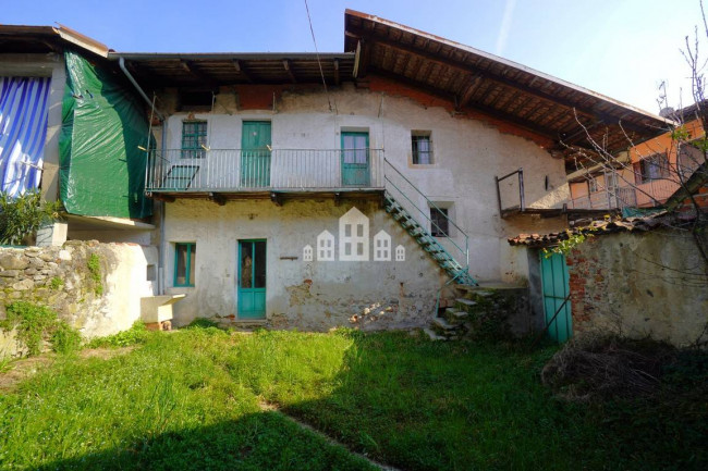 Casa semindipendente in vendita a Salassa