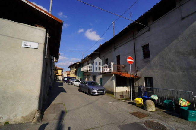 Casa semindipendente in vendita a Salassa
