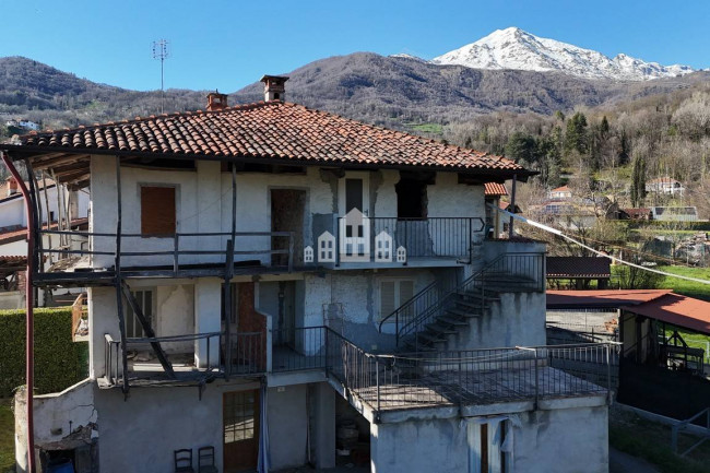 Rustico in vendita a Borgiallo