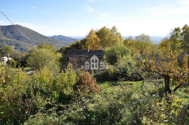 Casa semindipendente in vendita a Cuorgnè