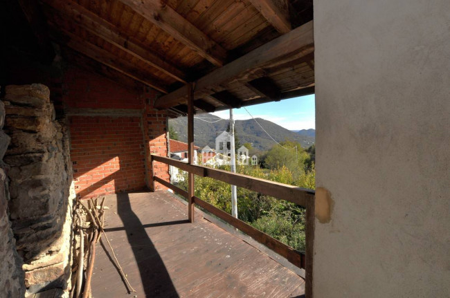 Casa semindipendente in vendita a Cuorgnè