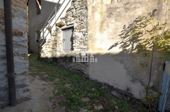 Casa semindipendente in vendita a Cuorgnè