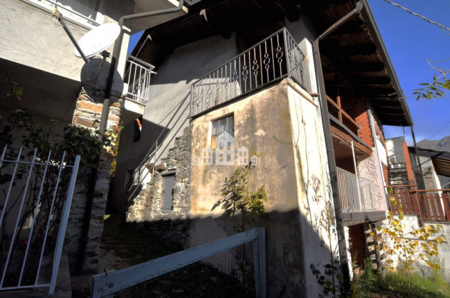 Casa semindipendente in vendita a Cuorgnè