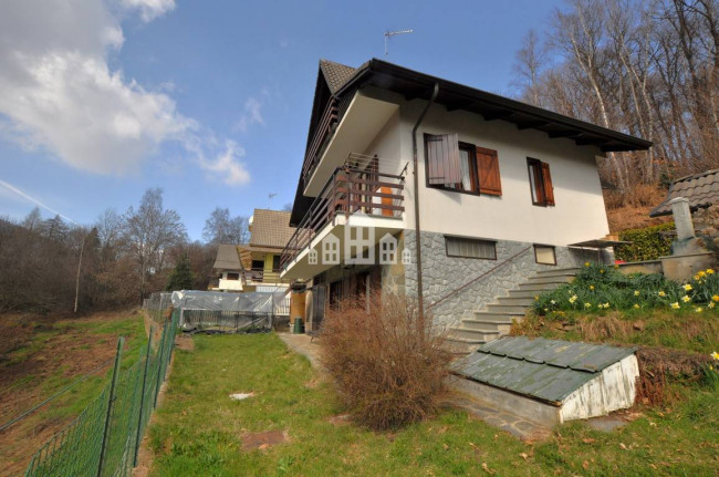 Casa indipendente in vendita a Alpette