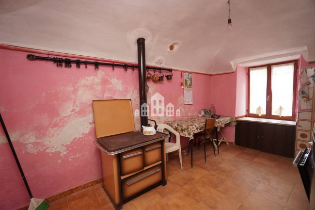 Casa semindipendente in vendita a Valperga