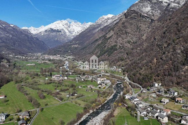 Casa semindipendente in vendita a Locana