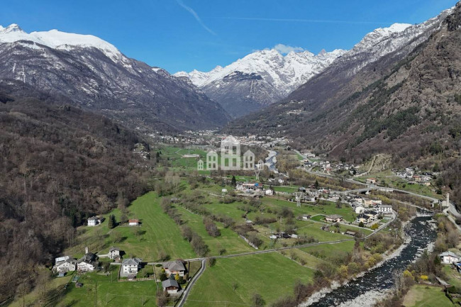 Casa semindipendente in vendita a Locana